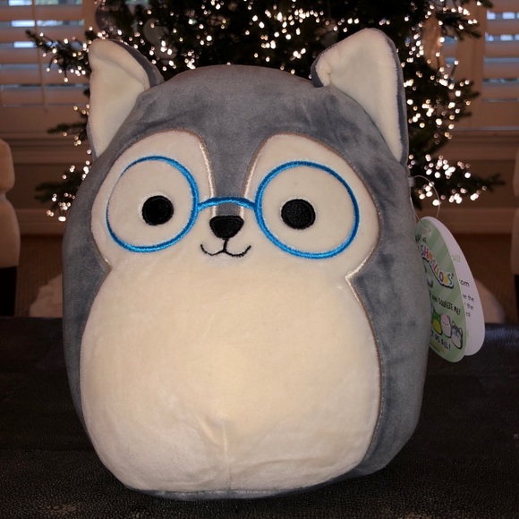 Squishmallow 8 Ryan Husky Blue Glasses 